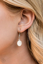 Load image into Gallery viewer, CHIMEs UP
